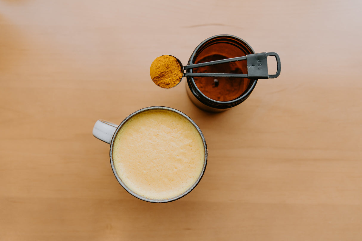 Polvo de café con leche de cúrcuma y reishi